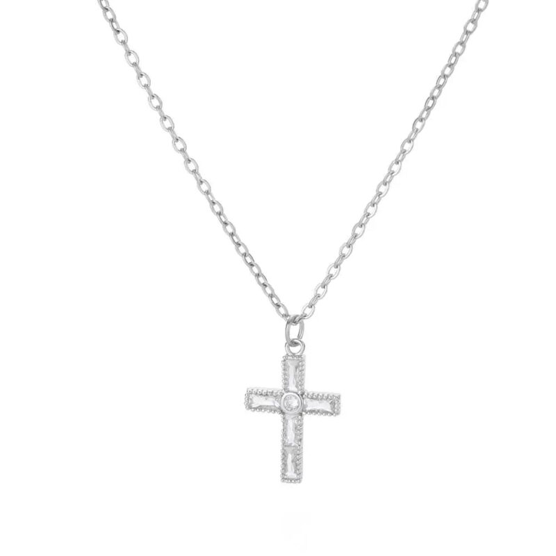 Cross Necklace Timeless Elegance - Image 2