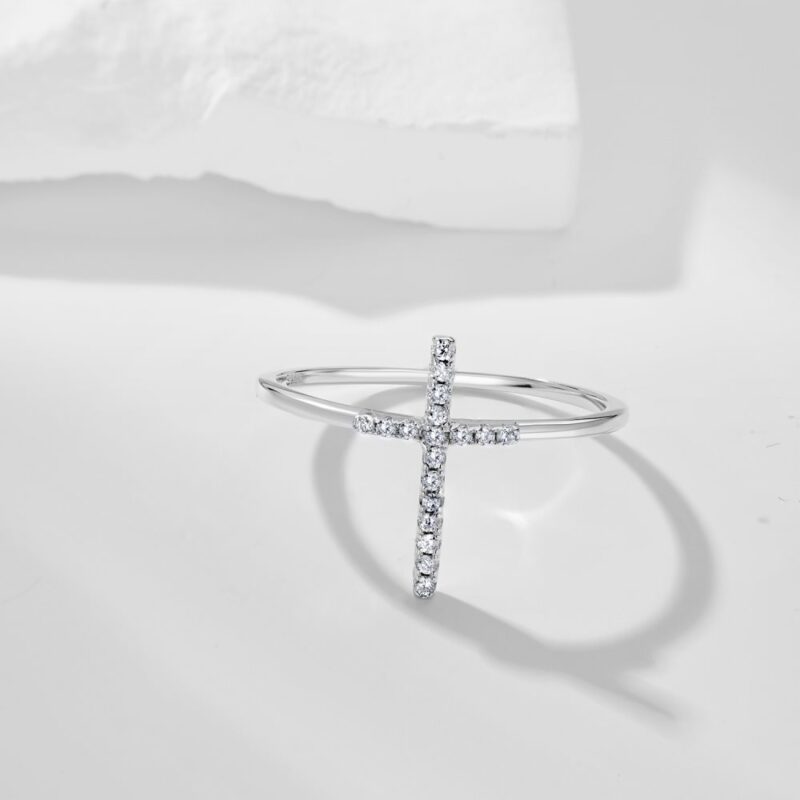 Elegant Silver Cross Ring - Image 4