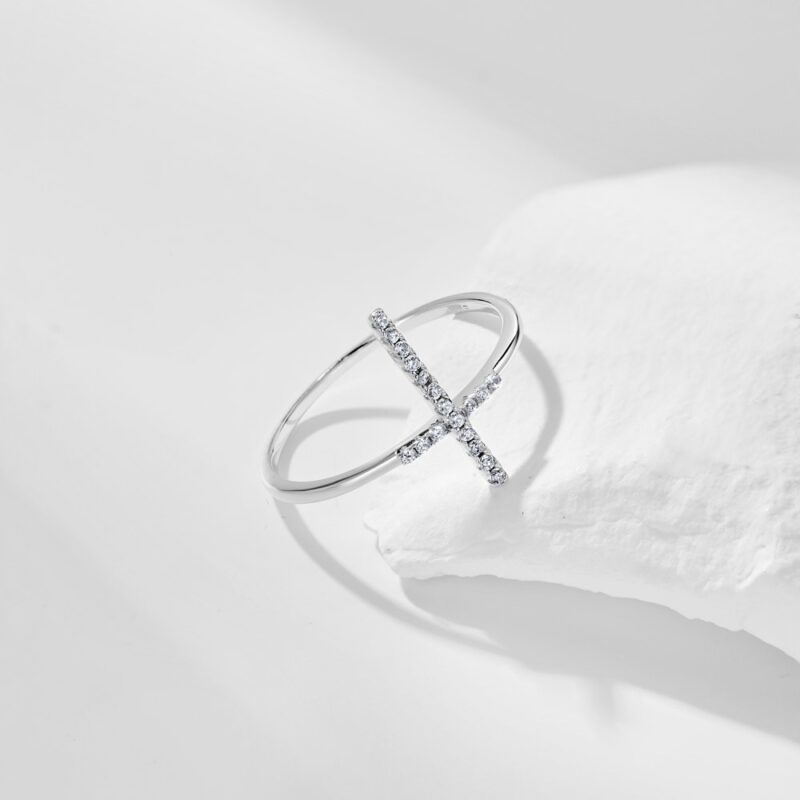 Elegant Silver Cross Ring - Image 5