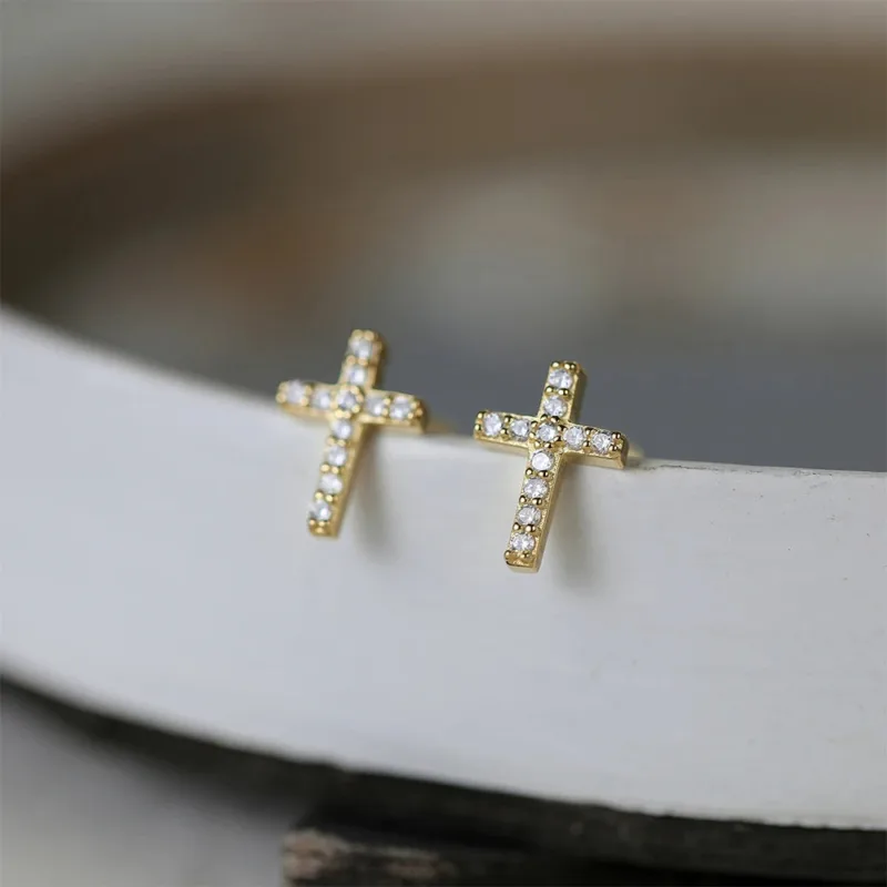 Sparkling Classic Cross Earrings - Image 6
