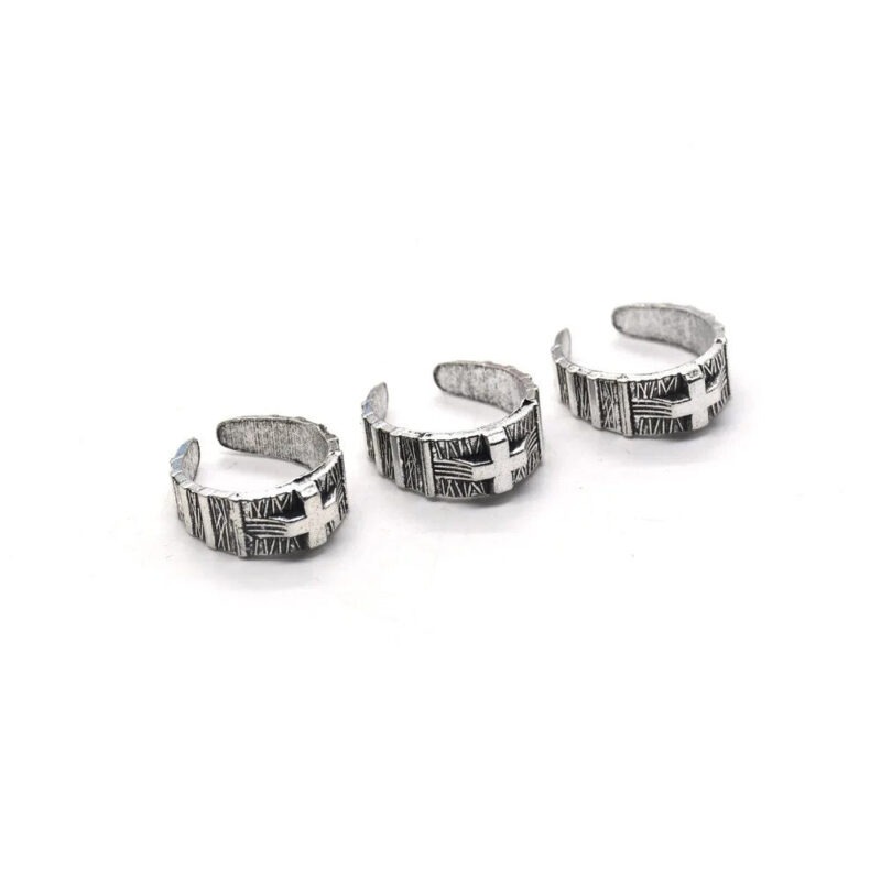 Vintage and Mystical Cross Ring - Image 3
